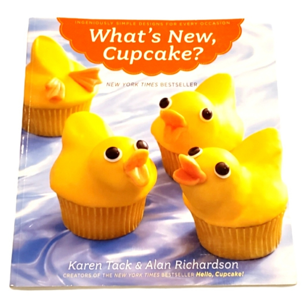 What's New Cupcake book cupcake 🧁🧁